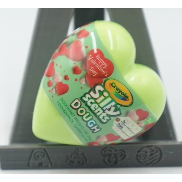 Cat & Jack Blue Backpack + Pizza Lunchbox Back-to-School Supply Bundle - Picture 10 of 12